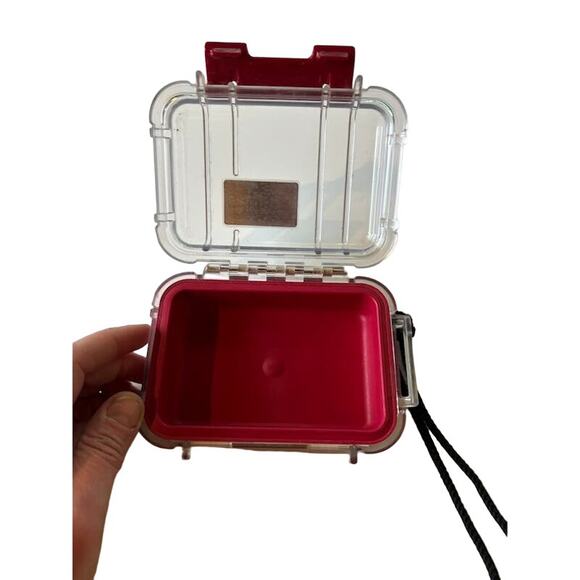 Pelican 1010 waterproof dust proof case camera case - Picture 2 of 7